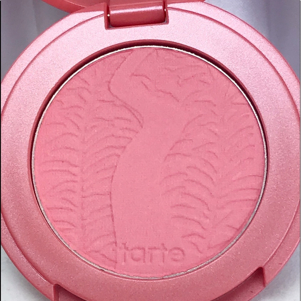 🆕Tarte Blush in Blissful🆕